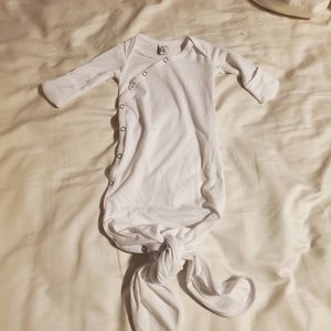 White copper pearl knotted gown